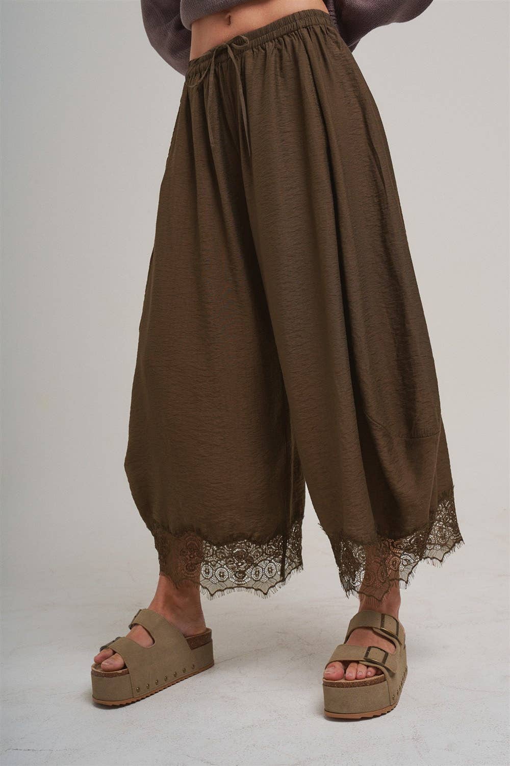 Balloon Pant with Lace: Vintage Mocha