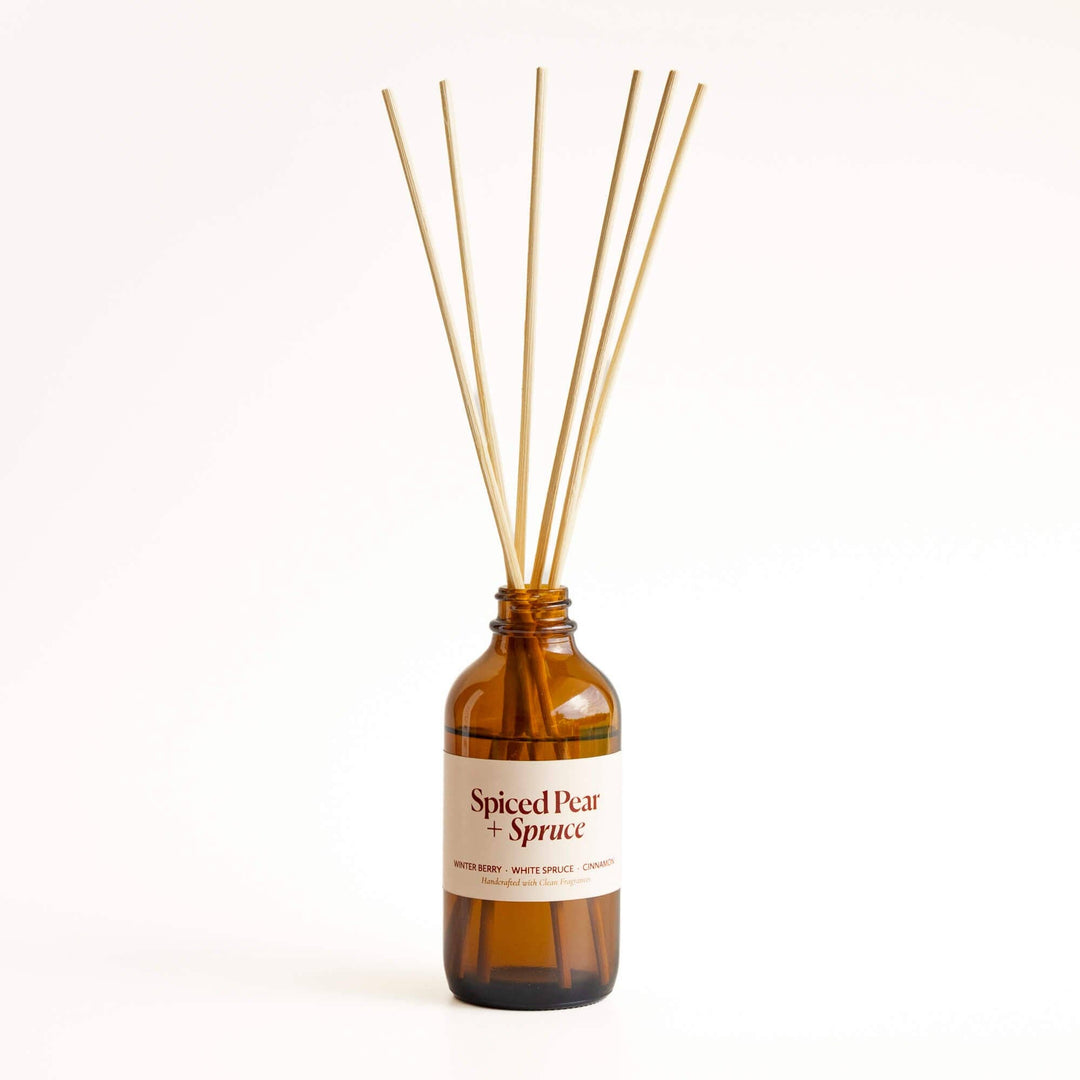 Spiced Pear + Spruce | Clean Reed Diffuser: Diffuser Set (with box + reeds)