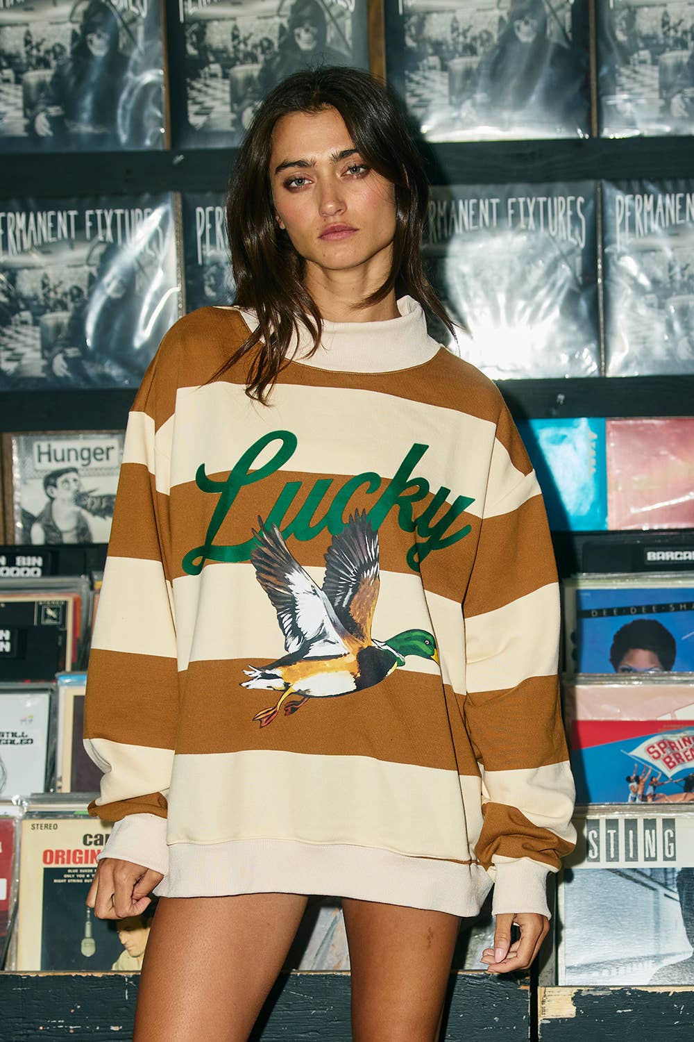Lucky Mallard Duck Mock-Neck Sweatshirt: CAMEL/CREAM