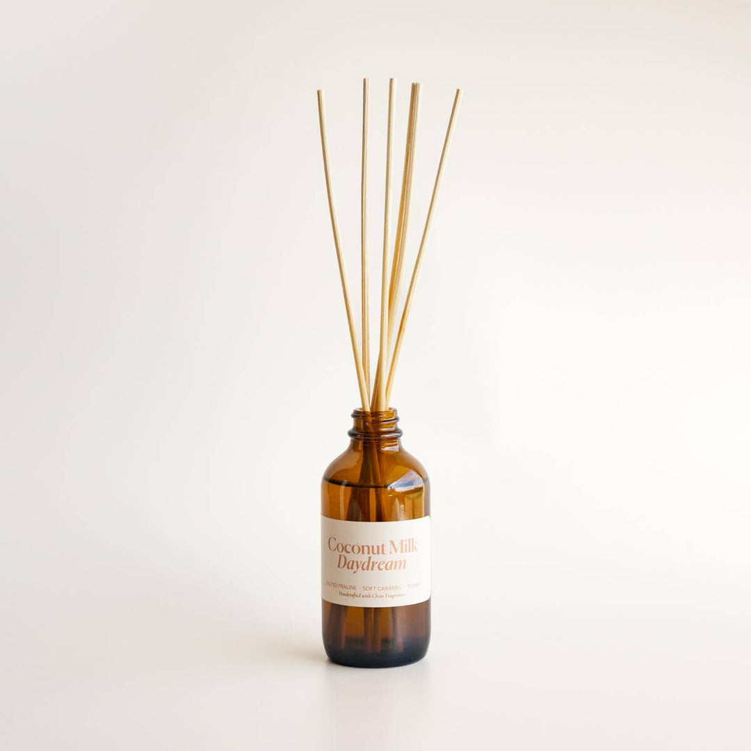 Coconut Milk Daydream | Clean Reed Diffuser: Diffuser Set (with box + reeds)