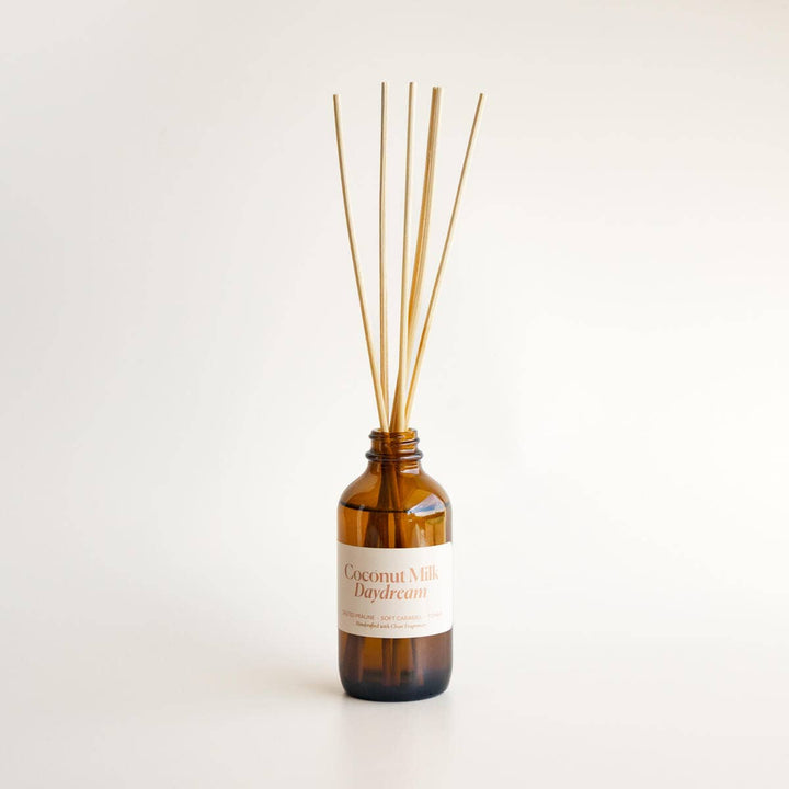 Coconut Milk Daydream | Clean Reed Diffuser: Diffuser Set (with box + reeds)