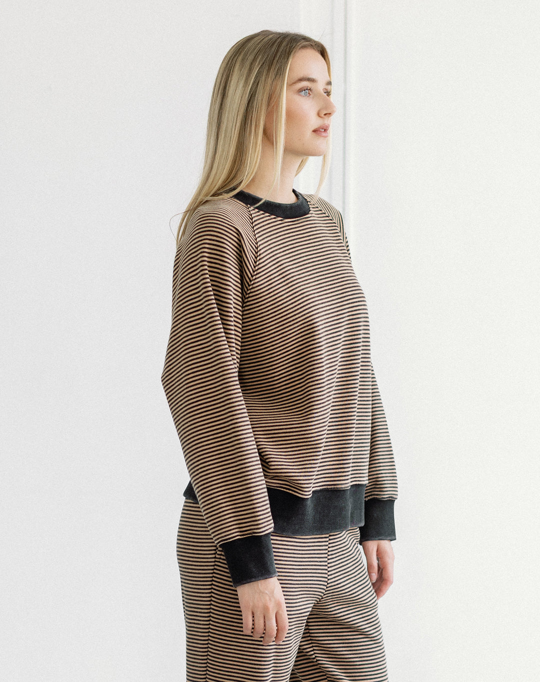 Mini Stripe Crew- Washed Black/Tan
