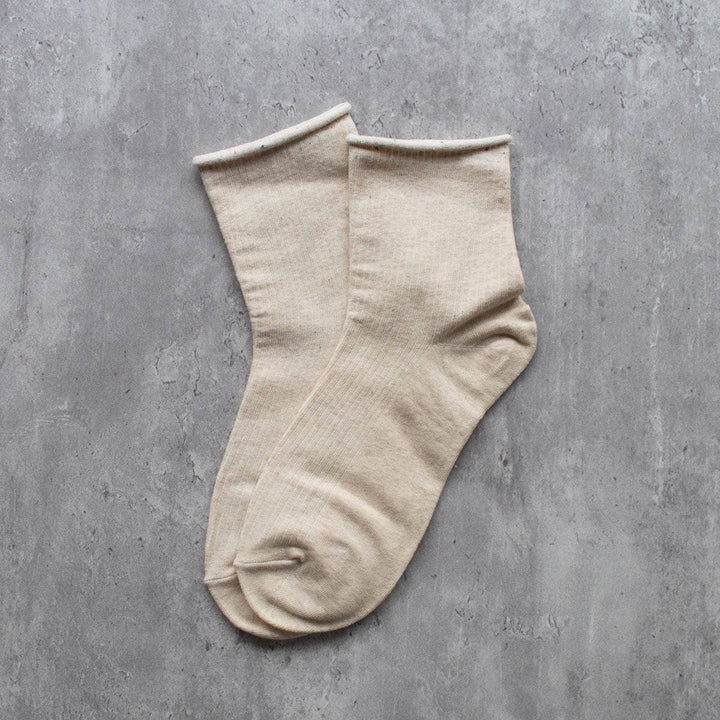 Rolled Hem Socks: Oatmeal