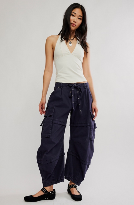 Reef Curved Cargo Twill Pants- Black