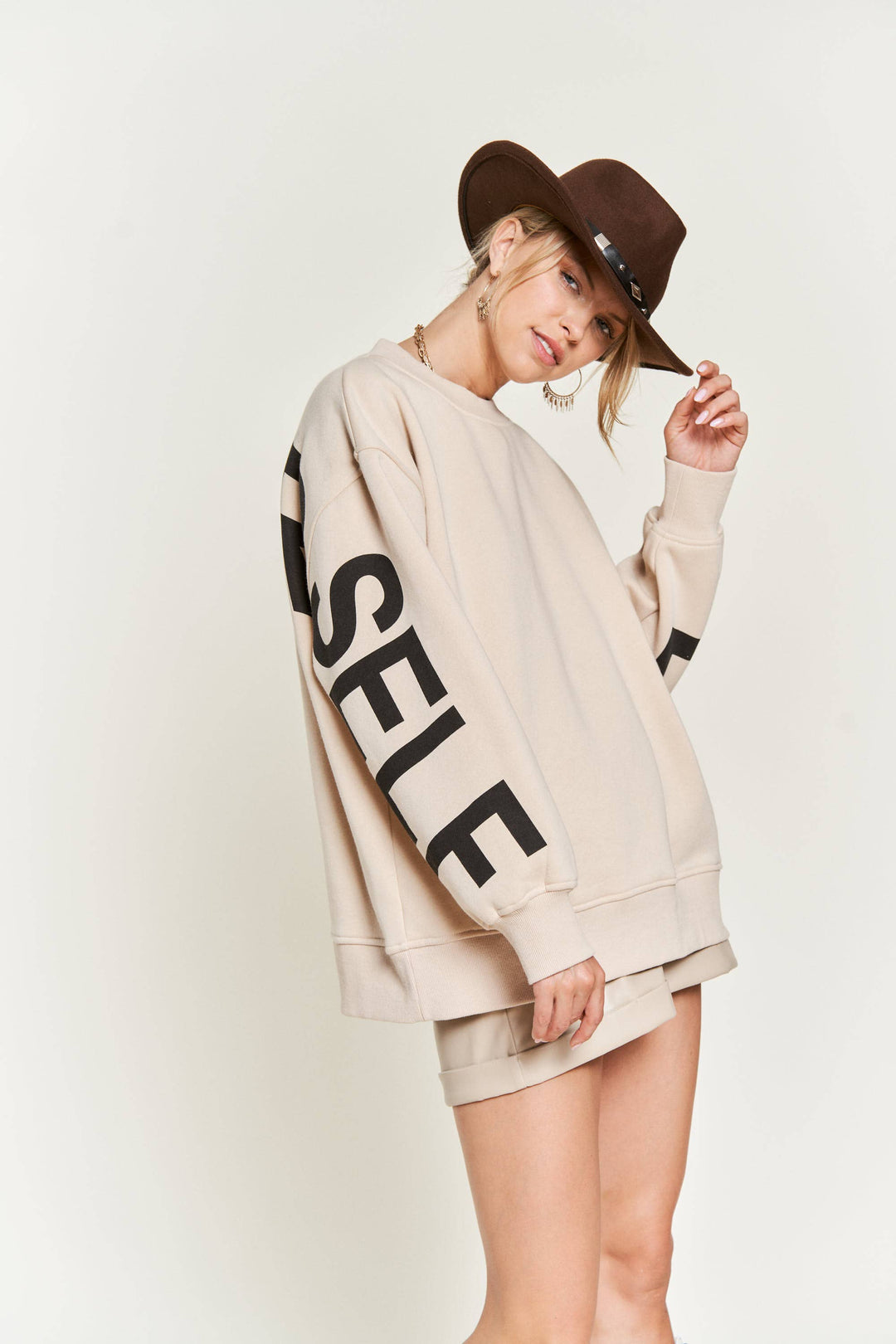 ❤︎ Be Yourself ❤︎ Oversized Sweatshirt
