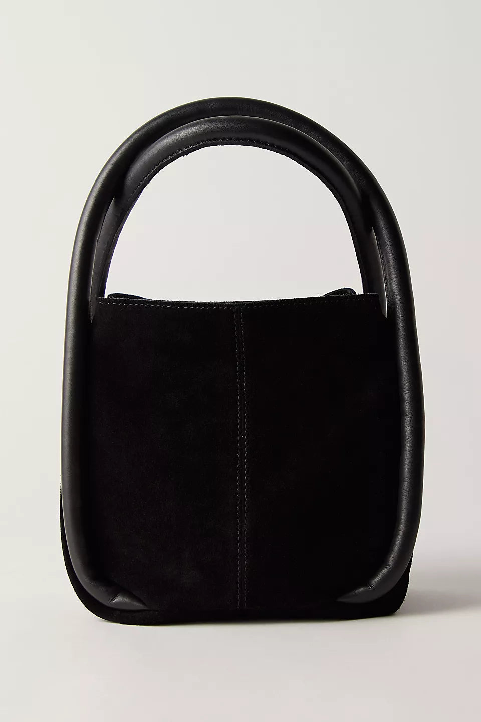 Barlow Bucket Bag- Black