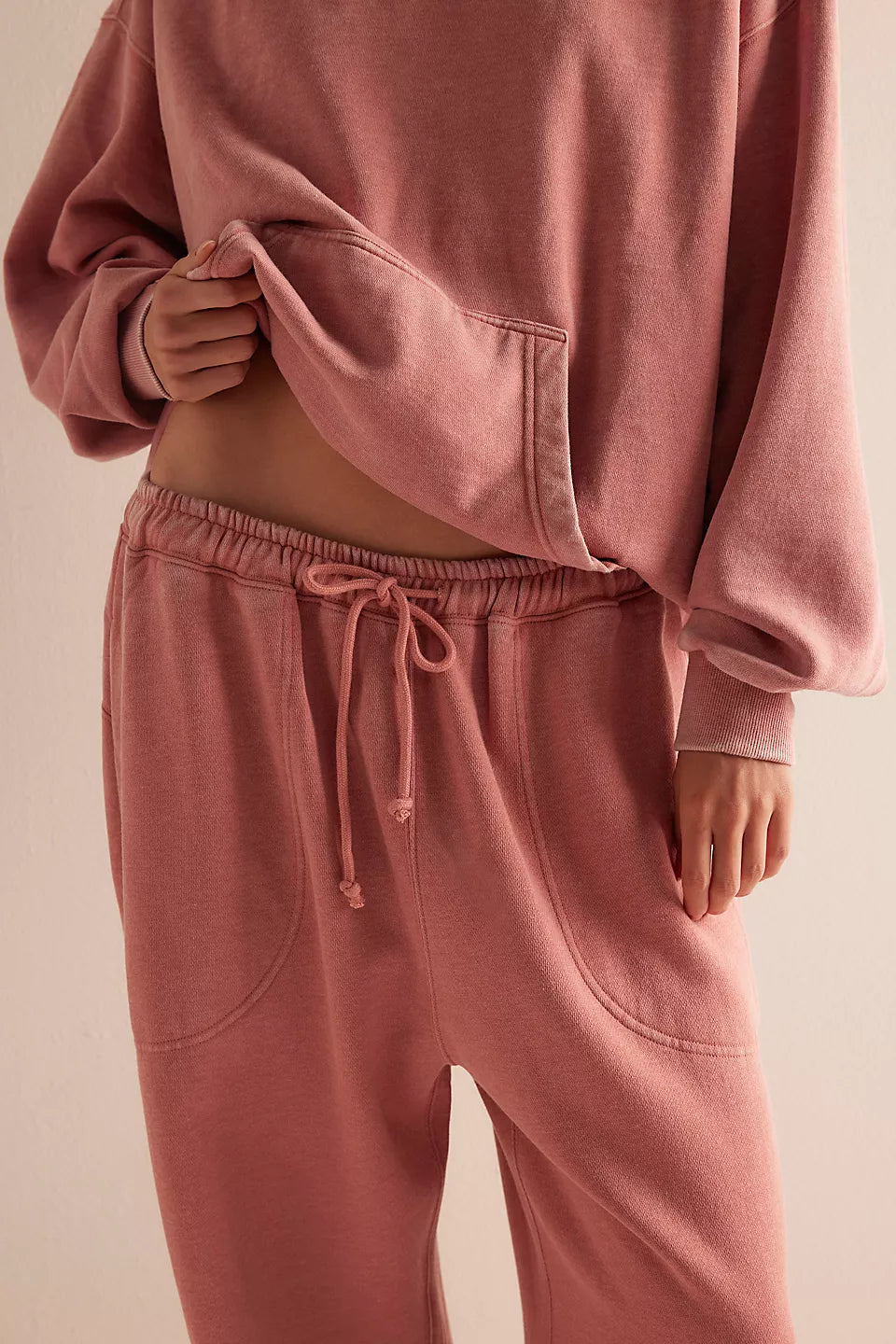 Slow It Down Jogger- Rose Dawn