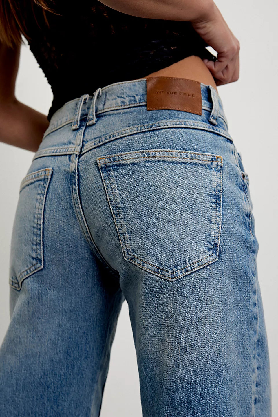 Risk Taker Mid-Rise Straight Jeans- Mantra