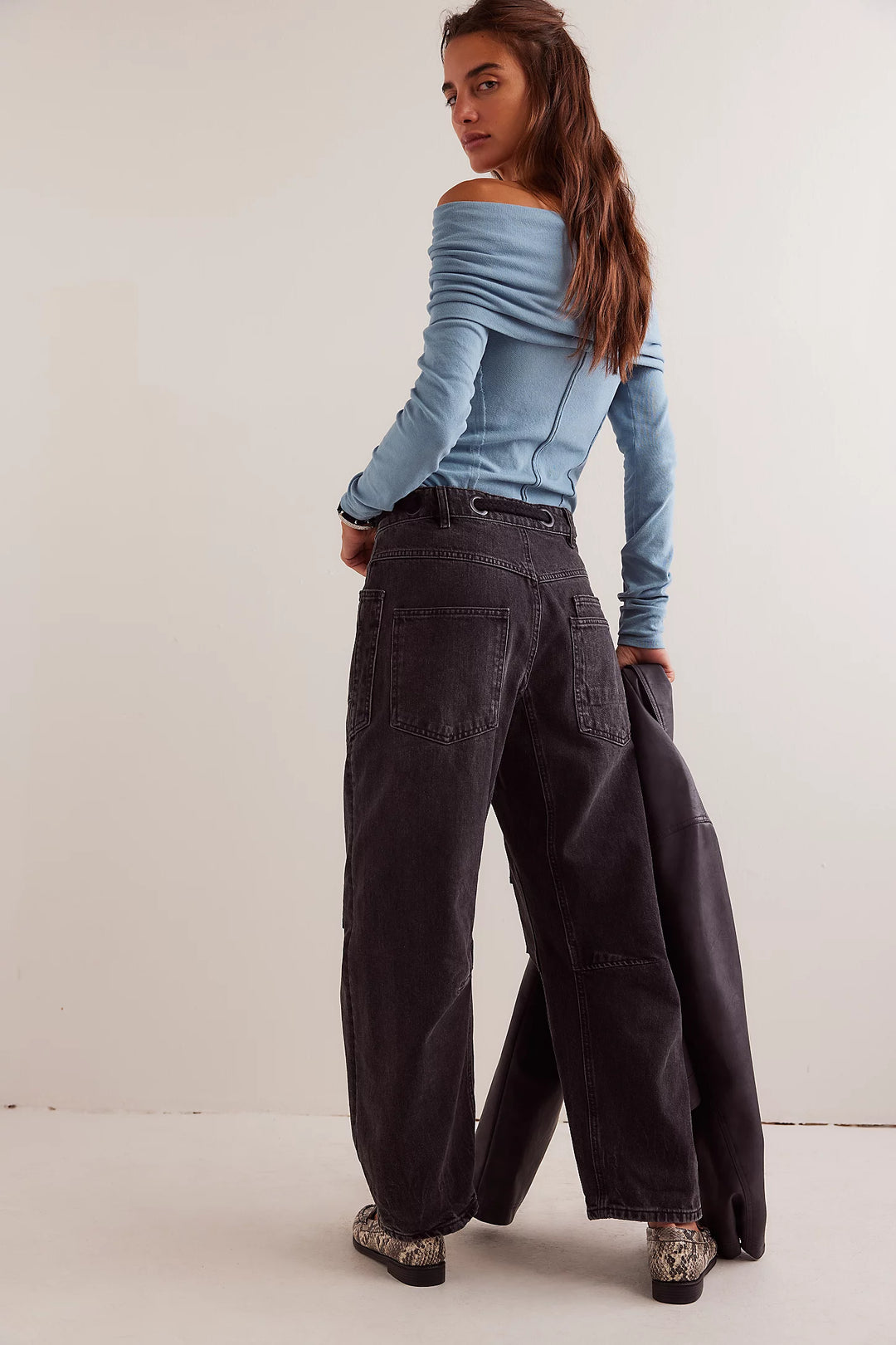 Moxie Low Slung Pull on Barrel Jeans - Night Hawk