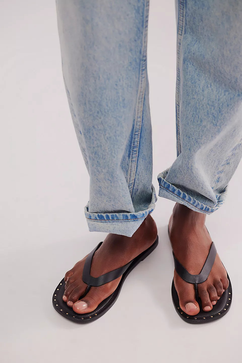 Sona Thong Sandals- Black