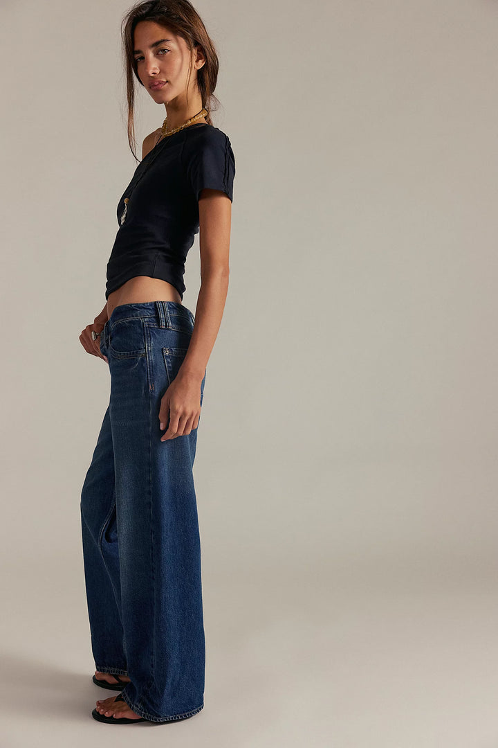 We The Free Tennessee Low-Rise Boyfriend Jeans - Outlaw