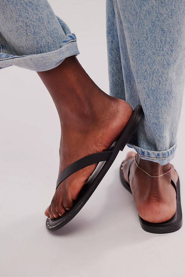 Sona Thong Sandals- Black