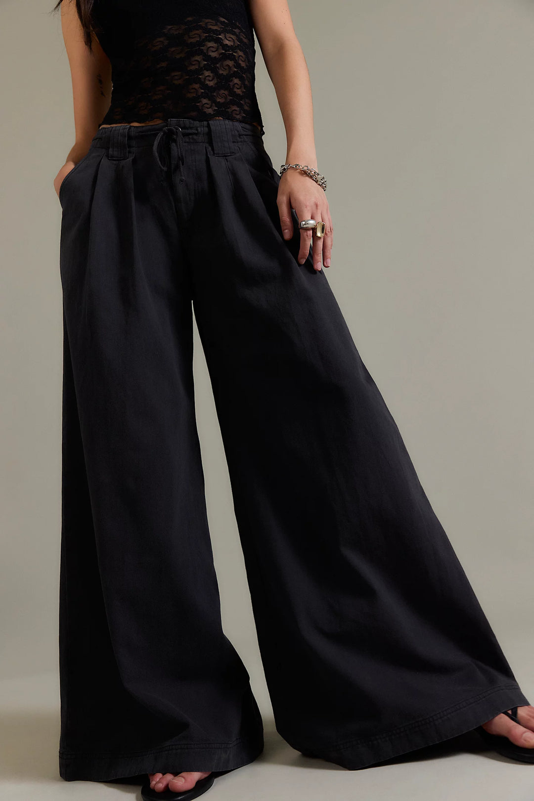 Julien Wide Leg Chino Pants
