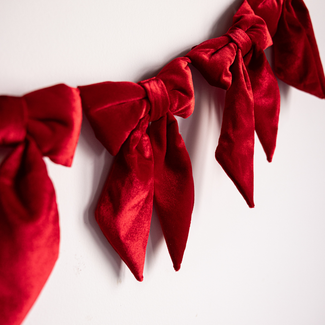 Ralph Red Velvet Fabric Bow Garland