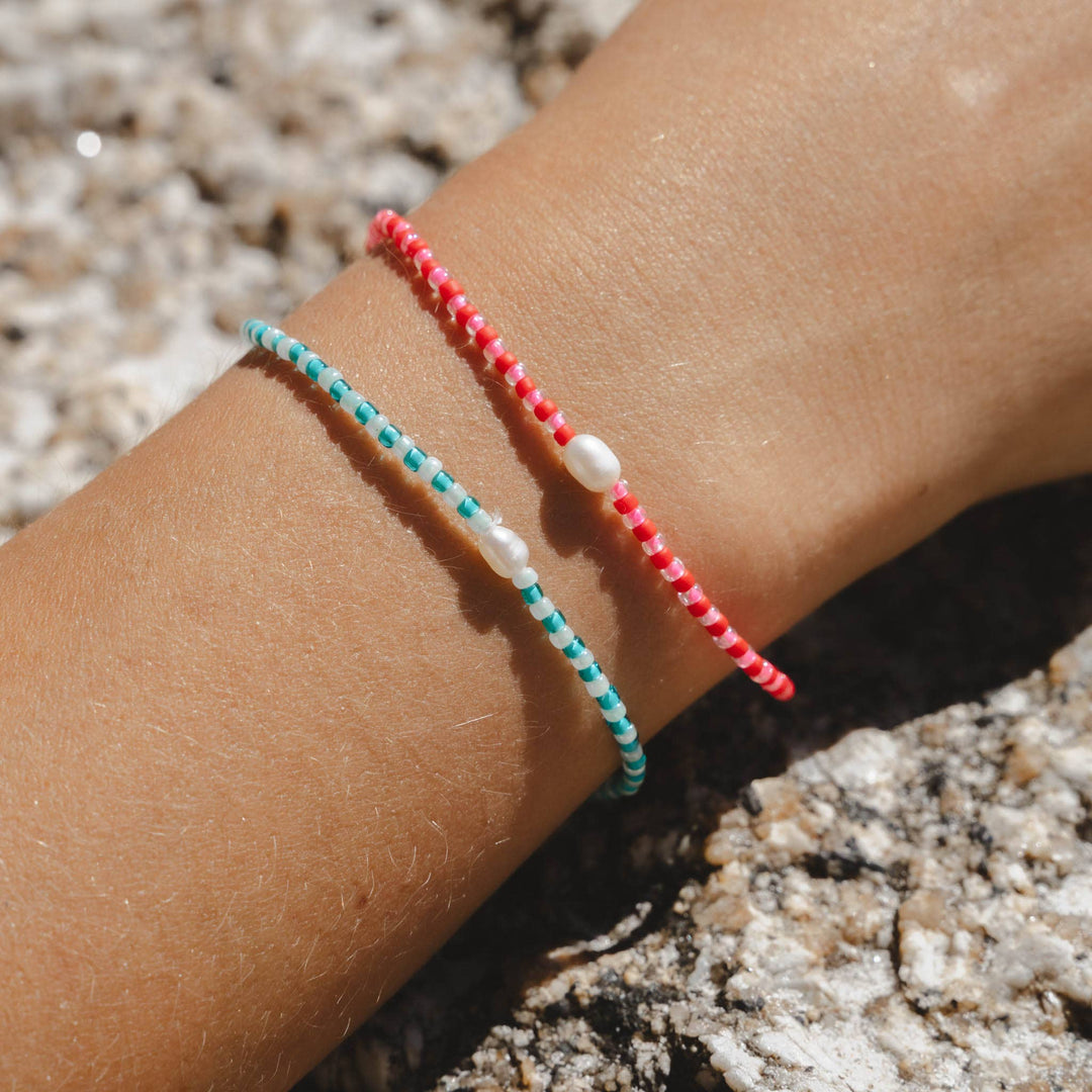 Mutiara Dainty Beaded Bracelet: Pink & Blue