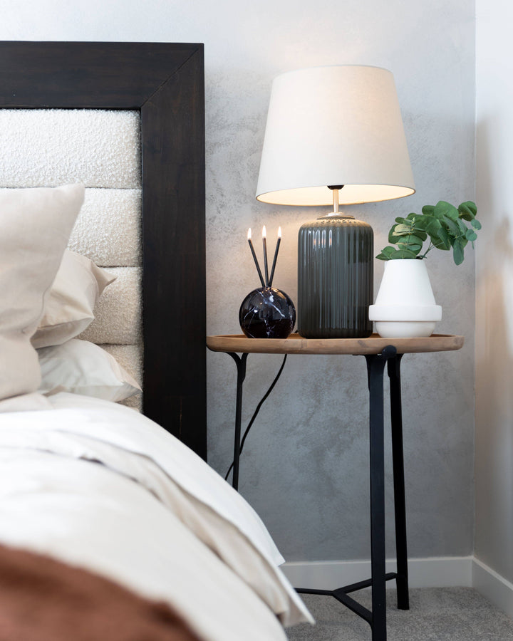 Neva Vase, Black Marble