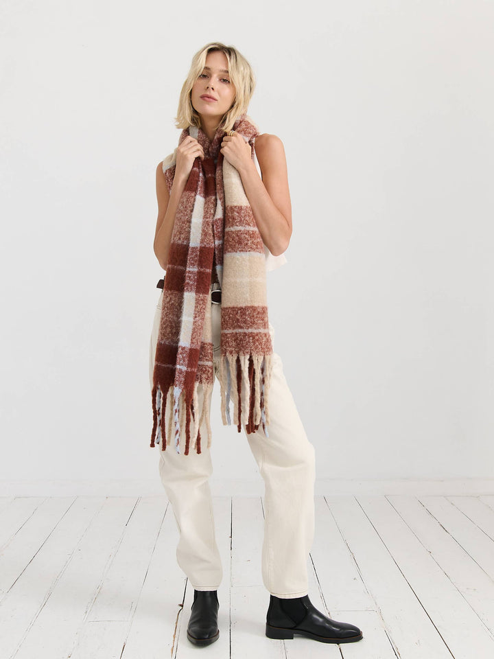 Checkered Fluffy Scarf