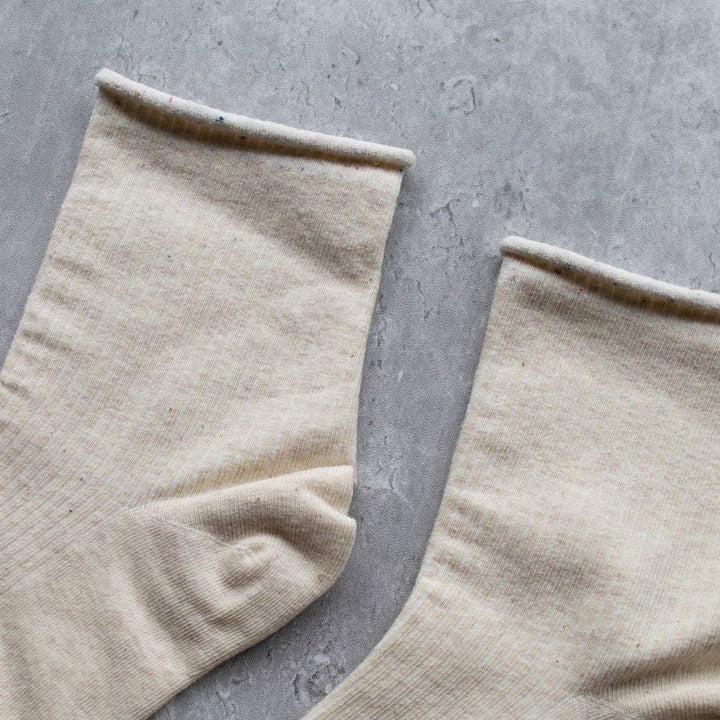 Rolled Hem Socks: Oatmeal