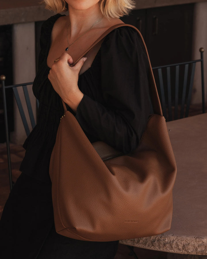 Morgan Shoulder Bag - Caramel