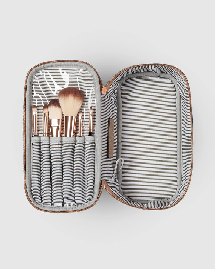 Fifi Cosmetic Case With Brushes - Coffee
