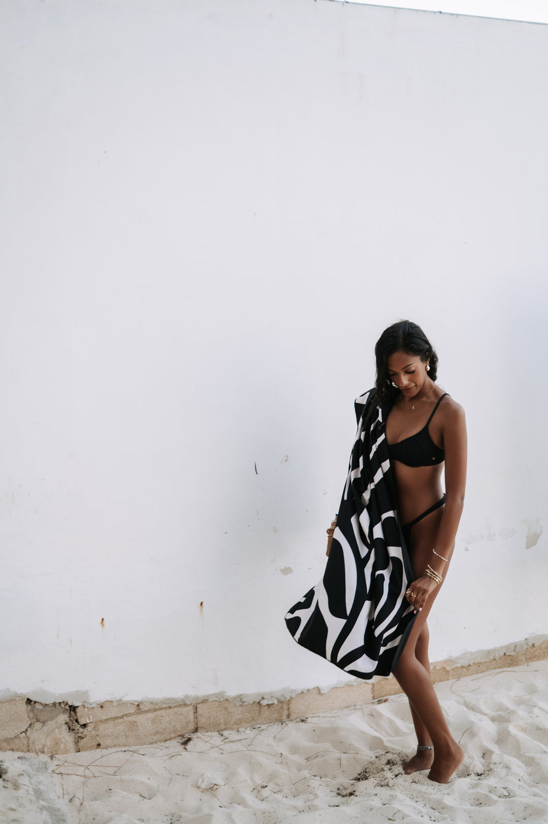 Evora Signature Oversized Towel- Paloma