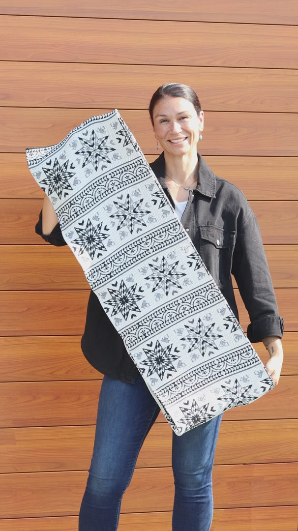 Mini Tipi Star Indigenous Reversible Infinity Scarf