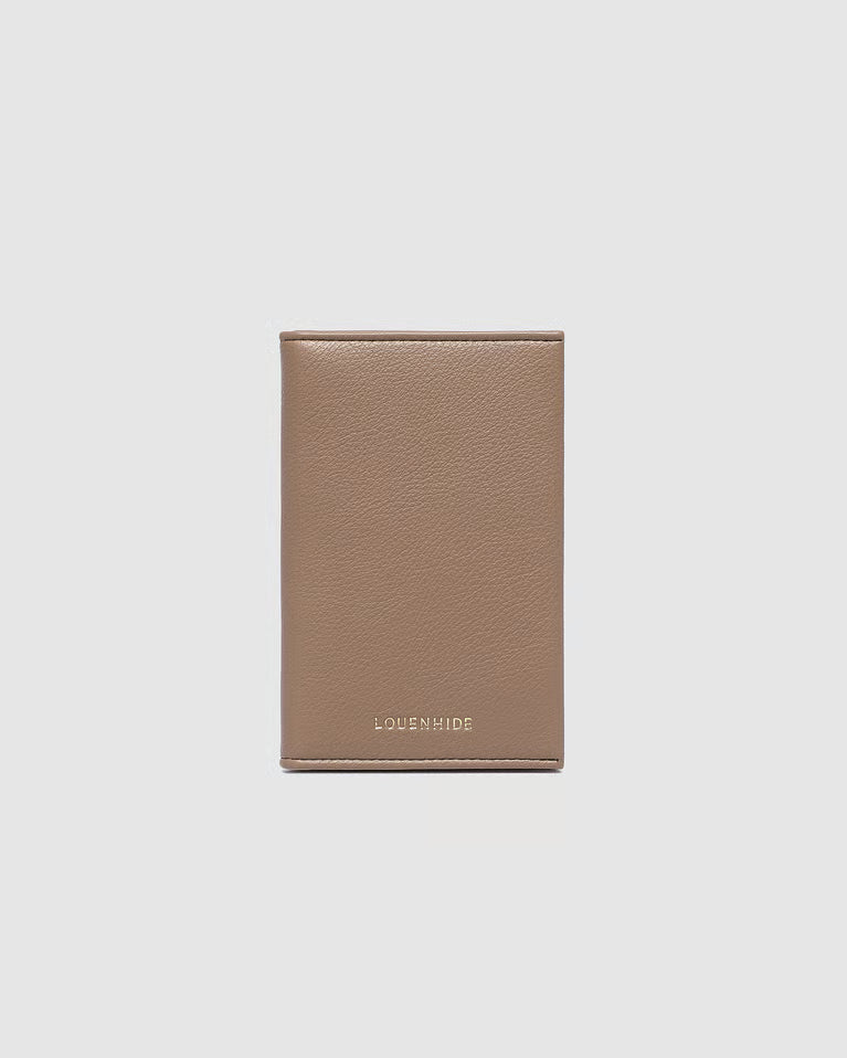 Venice Passport Holder- Mocha