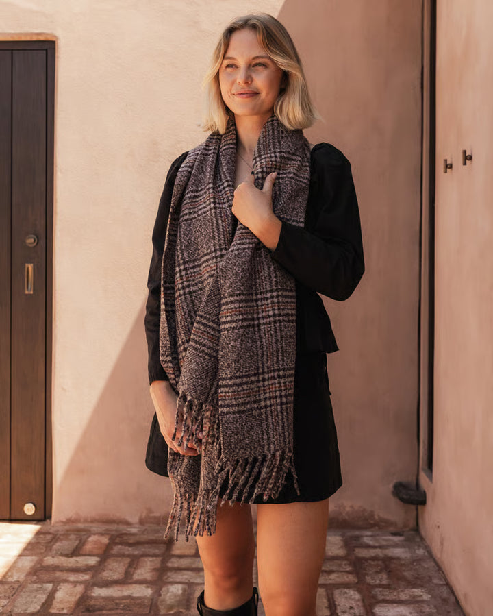 Louenhide Cardiff Scarf